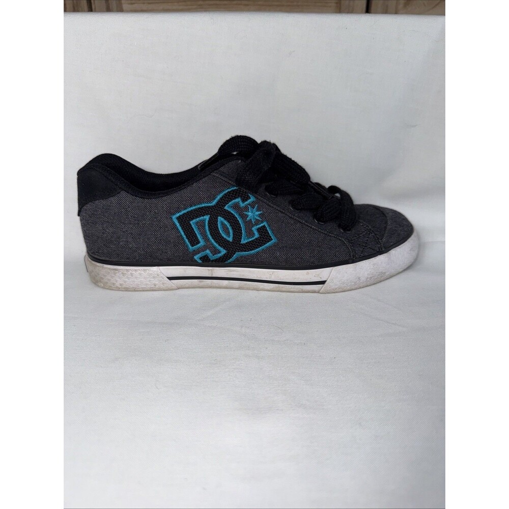 DG Shoes Y2K Women’s Chelsea Skate Shoe 302252 Low Top Size 6.5 W